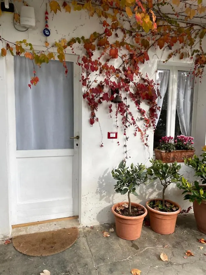 Guest house Guestroom Ia Cascina Di Bea Torre Boldone Italy